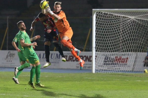 Nel Cosenza di Roselli c’è anche Pietro Perina