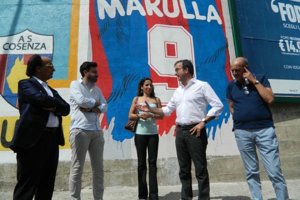 Gigi Marulla, presentato il secondo murale