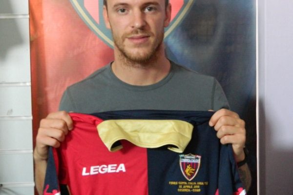 Cosenza all’attacco, Andrea Raimondi è un calciatore rossoblù