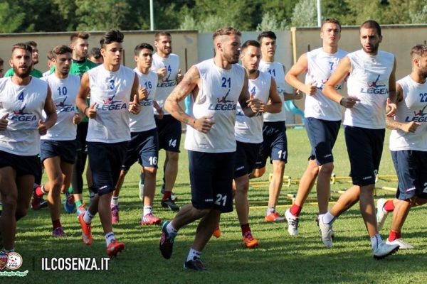 Cosenza, domani pomeriggio la rifinitura