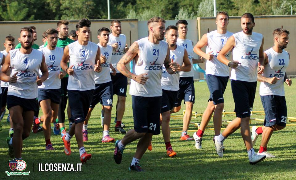 Cosenza, domani pomeriggio la rifinitura