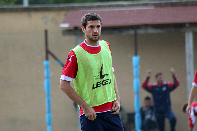 Allenamento sotto la pioggia per il Cosenza