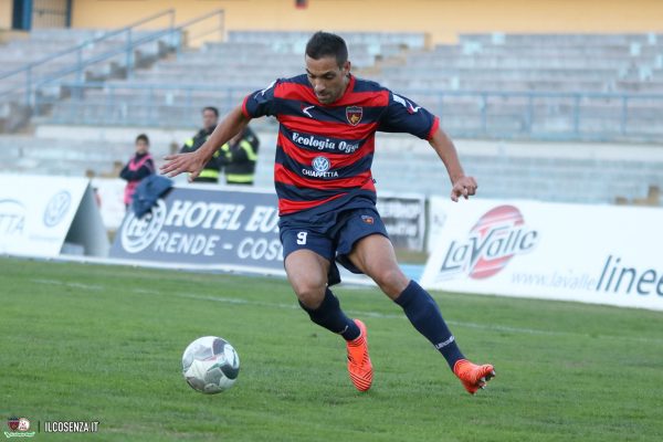 Cosenza – Racing Fondi – 04/11/2017