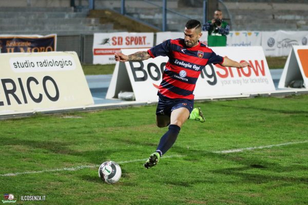 Cosenza – Racing Fondi – 04/11/2017