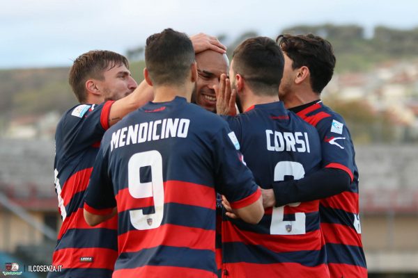 COSENZA – VIRTUS FRANCAVILLA – 10/12/2017