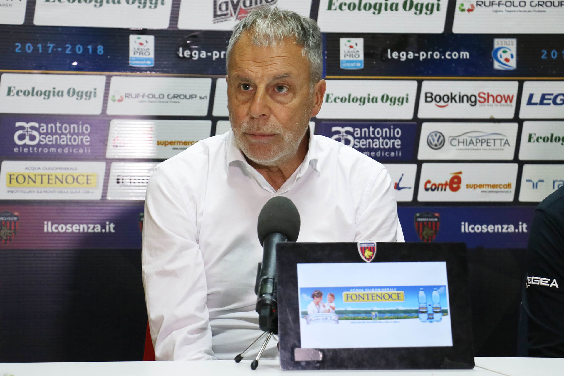 Mister Braglia: «Domenica giocheremo alla morte per tutti i 90’»