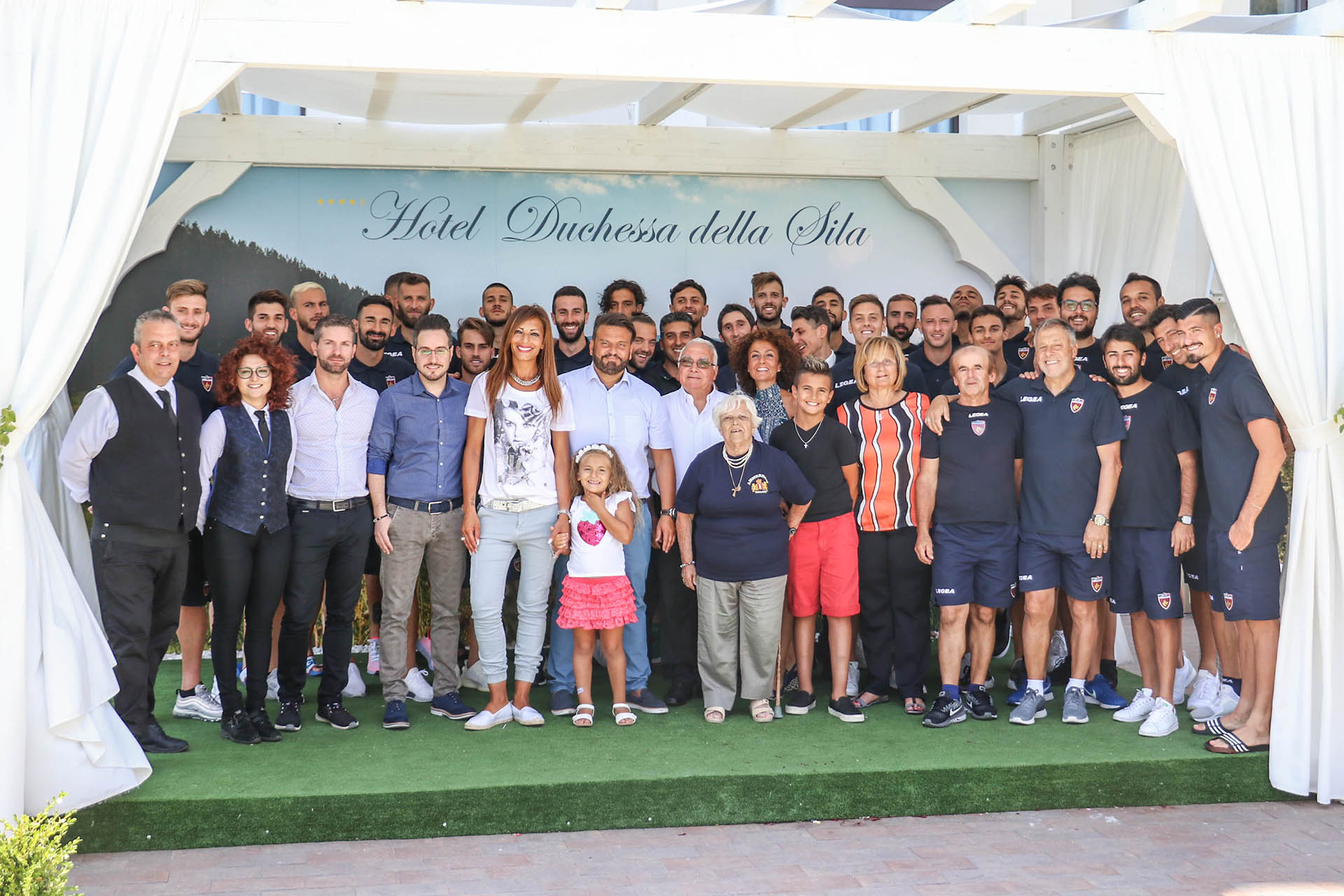 Il Cosenza ringrazia l’Hotel Duchessa della Sila!