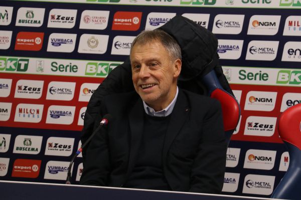 Mister Braglia: «Una vittoria per pubblico, squadra e società»