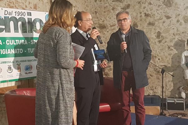 Consegnato il “Premio Sila” al Presidente Guarascio