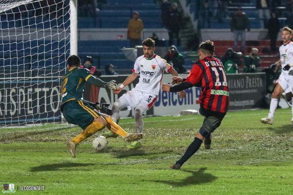 Gli highlights di Cosenza – Benevento