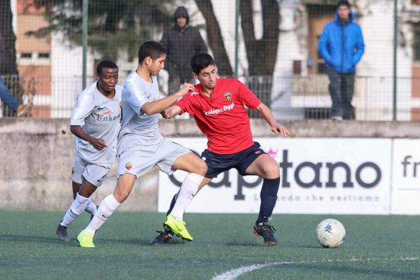 Settore Giovanile: Under 15 e Under 16 fanno tremare la Roma, sconfitta pesante per l’Under 17