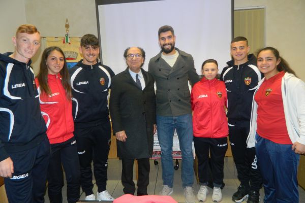 Il contributo del Cosenza Calcio per Parenti, paese cardioprotetto