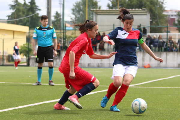 Femminile: goleada del Cosenza. Battuto 12-0 il Raf Vejanum