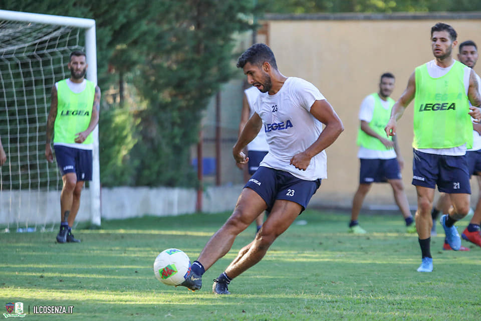Allenamento a porte chiuse anche nei prossimi giorni