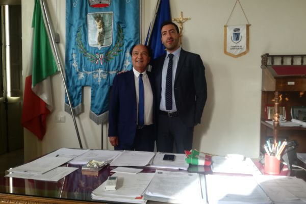 Il Presidente Eugenio Guarascio cittadino onorario di Aprigliano