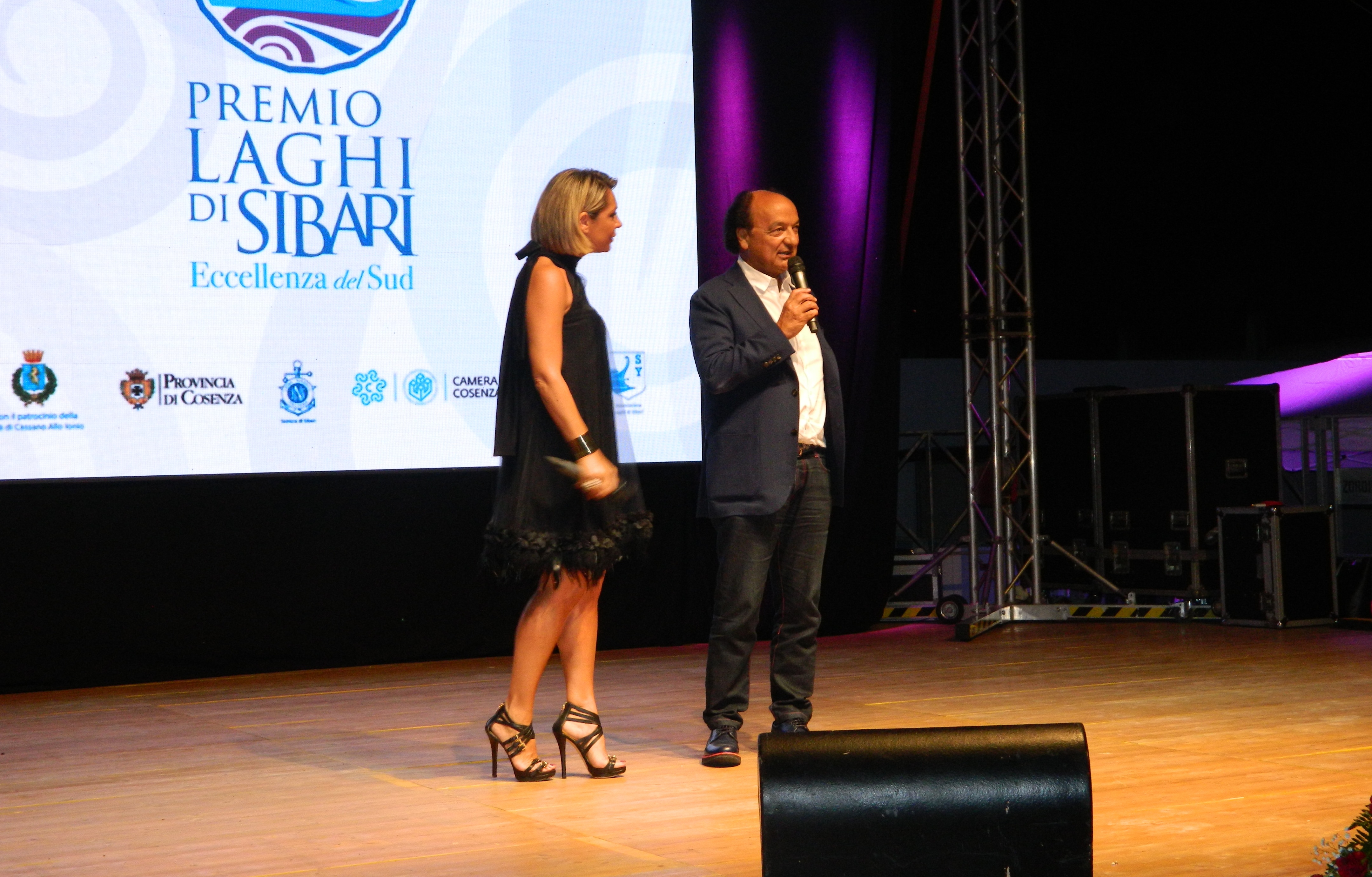 Al Presidente Guarascio il premio “Laghi di Sibari – Eccellenze del Sud”