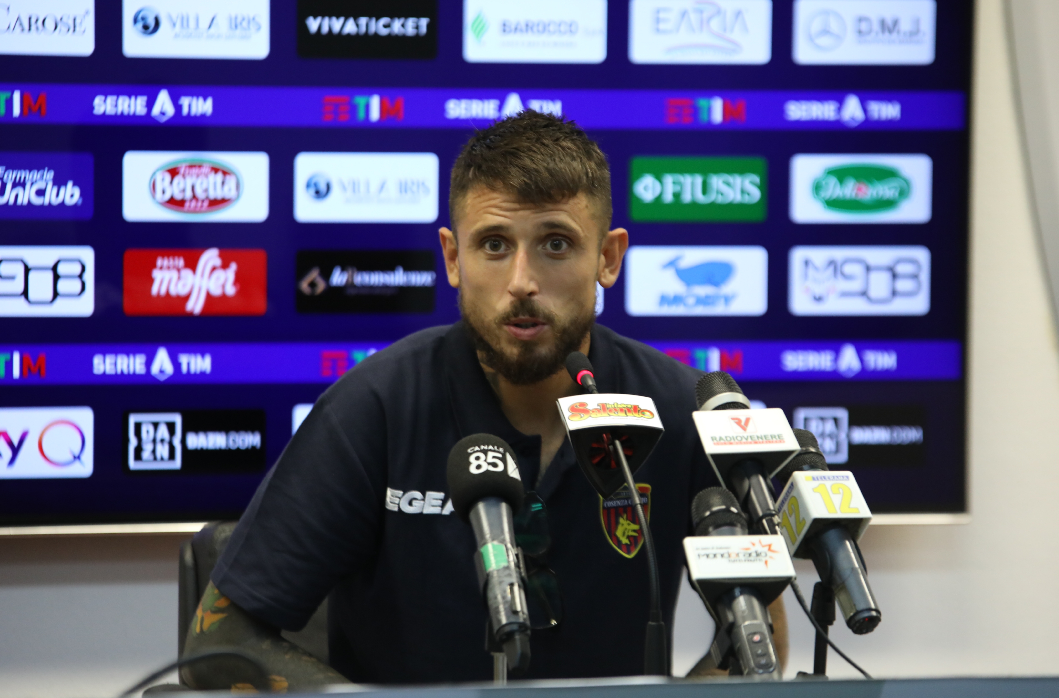 Sala stampa – Greco: “Atteggiamento positivo”, Lazaar: “Contento di vestire questa maglia”.