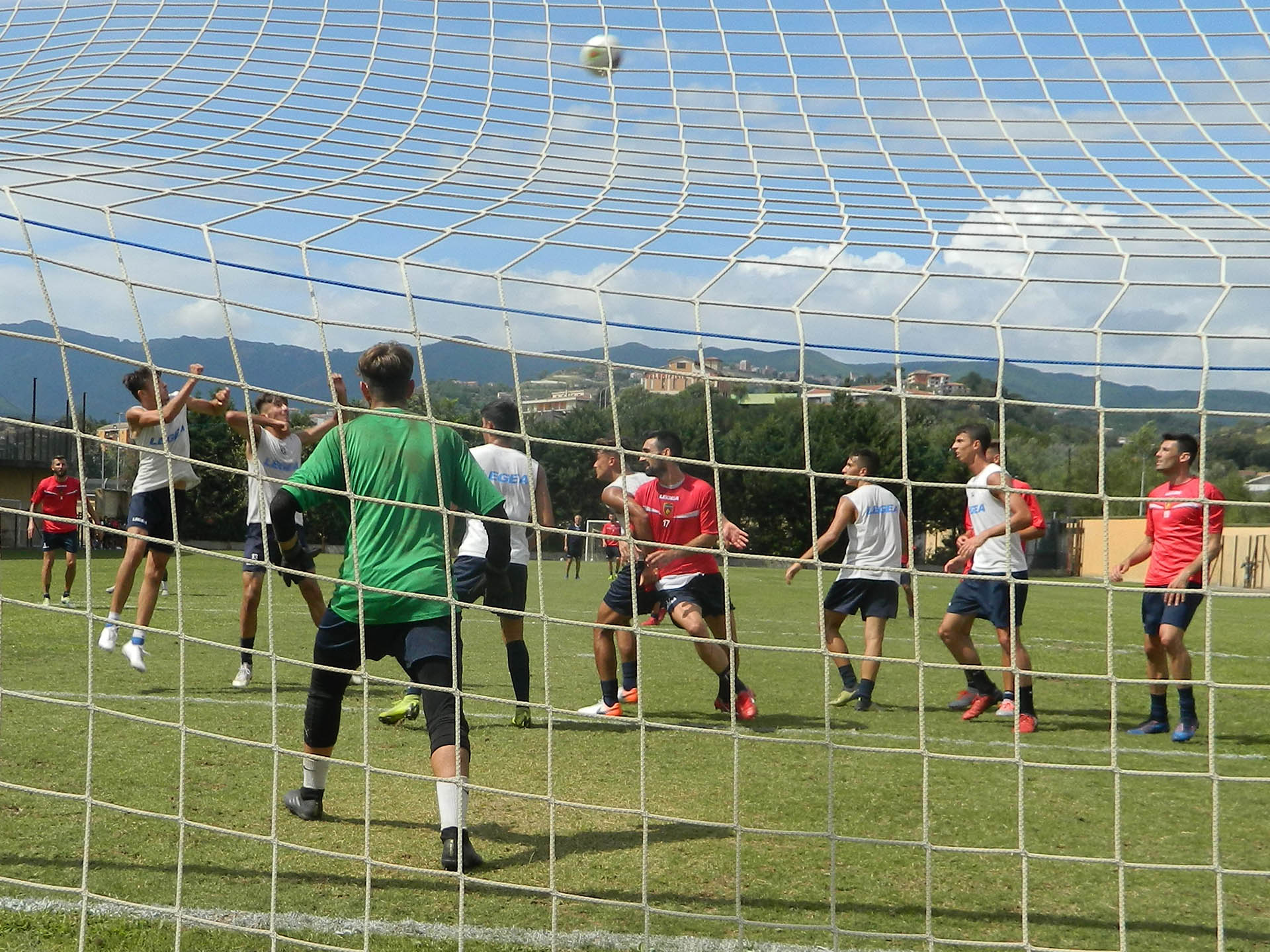Allenamento congiunto con la squadra Primavera