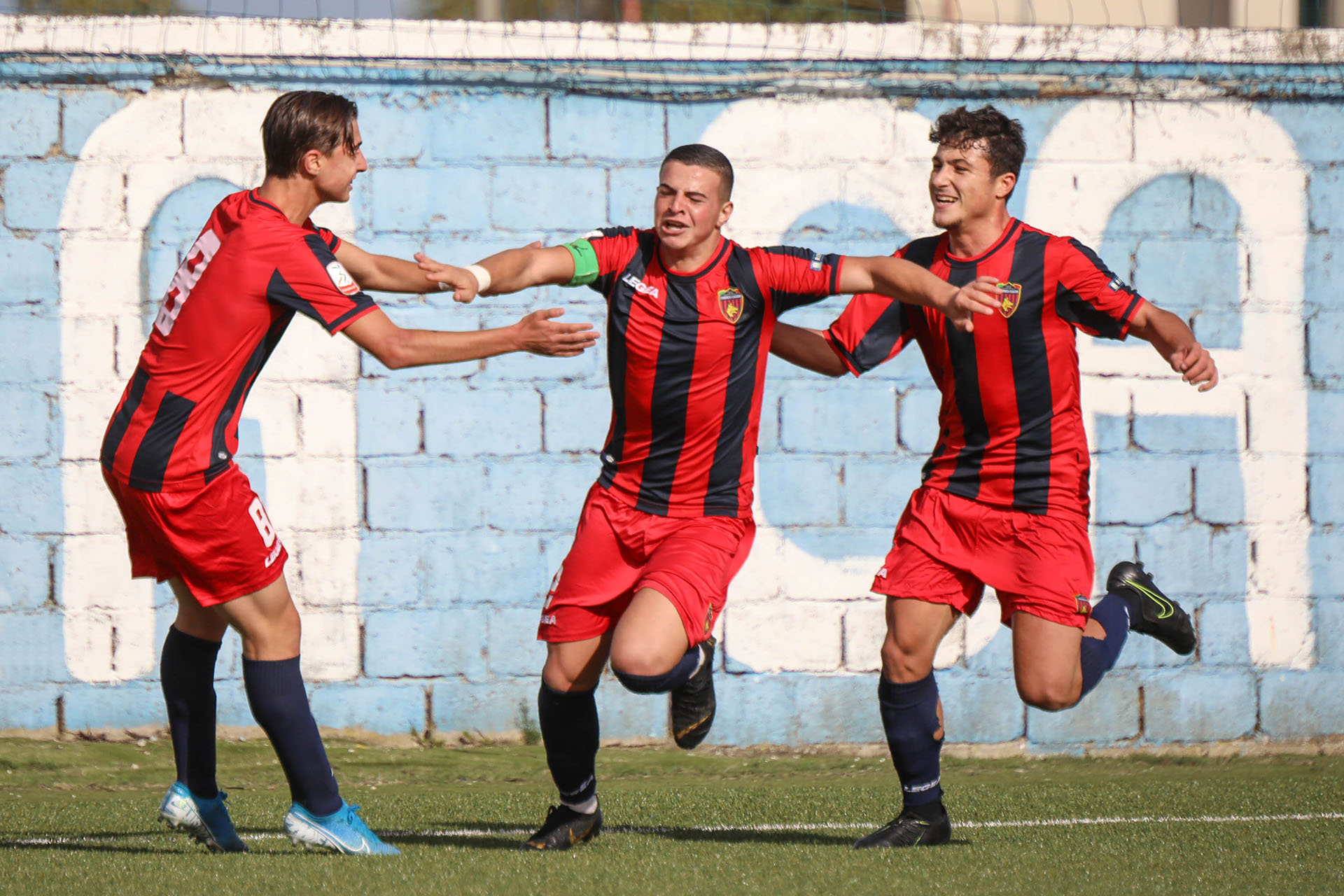 Primavera e Under 17 ok, cadono in casa le Lupacchiotte