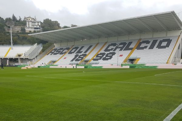 Le formazioni ufficiali di Ascoli – Cosenza