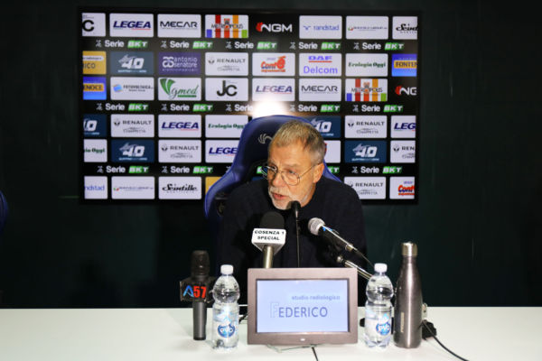 Mister Braglia: “I ragazzi hanno dato tutto. Domenica avremo bisogno dei nostri tifosi”