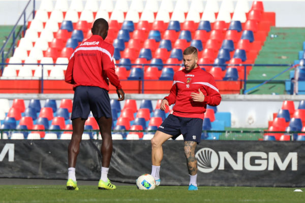 Rossoblù al lavoro sul campo del “Marulla”