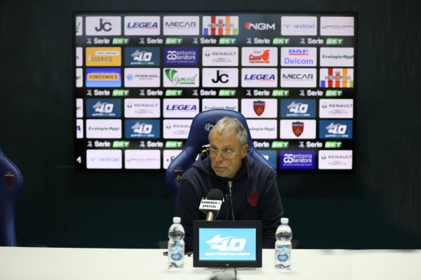 Mister Braglia: “Lasciamoci trascinare dal nostro pubblico per cambiare rotta”