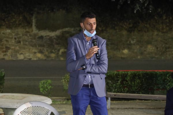 Presidente Guarascio e mister Occhiuzzi ospiti della comunità sportiva di Castiglione Cosentino