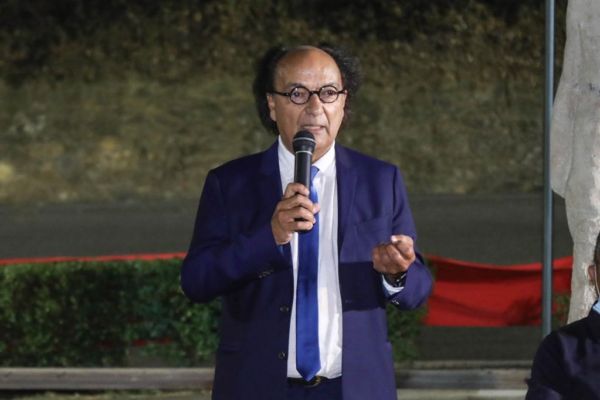 Eugenio Guarascio augura buon lavoro al Sindaco Franz Caruso