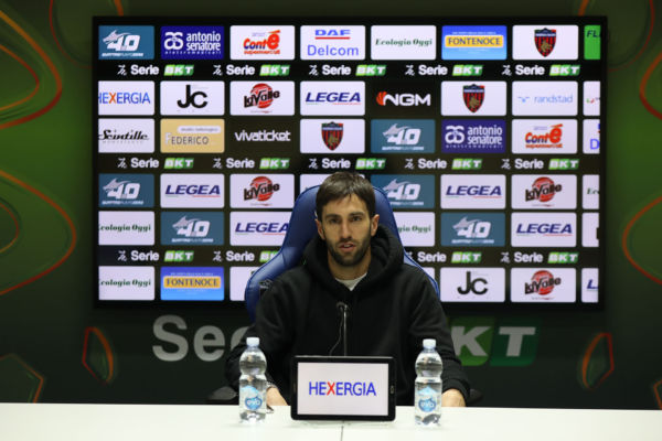 Angelo Corsi: “Legatissimo a Cosenza, non riesco a vedermi da nessun’altra parte”