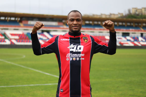 Jerry Mbakogu è un nuovo attaccante del Cosenza!