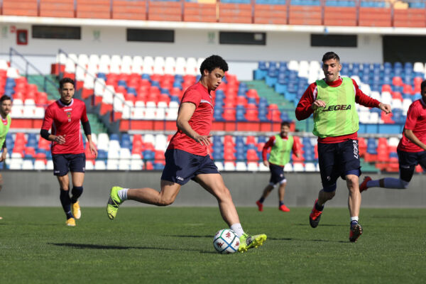 La seduta d’allenamento dei rossoblù