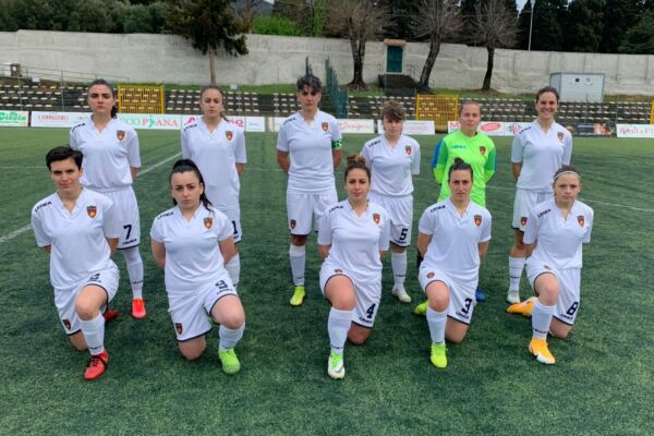 Settore Giovanile: al Crotone il derby U17, goleada delle Lupe contro la Cittanovese