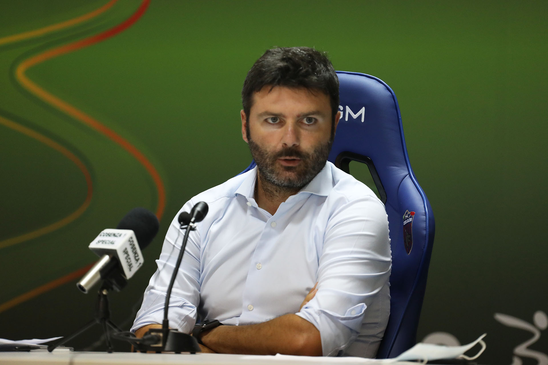 Il ds Roberto Goretti in conferenza stampa: “Cosenza è una sfida molto stimolante”