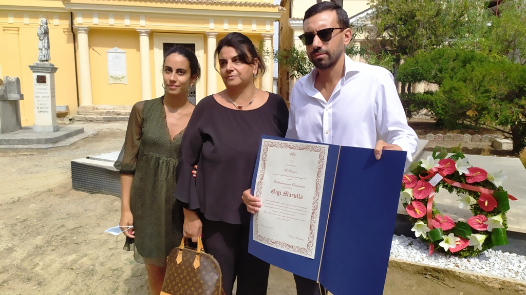Cittadinanza onoraria di Cosenza a Gigi Marulla