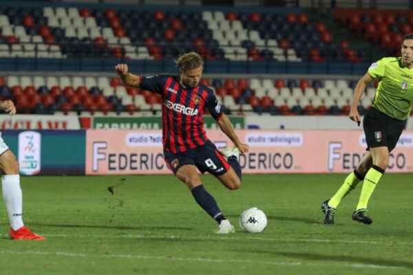 Gli highlights di Cosenza – Como