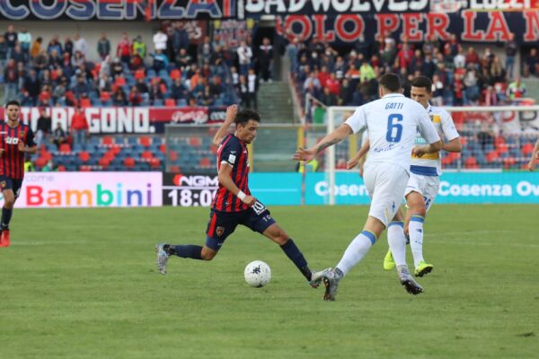 Gli highlights di Cosenza – Frosinone