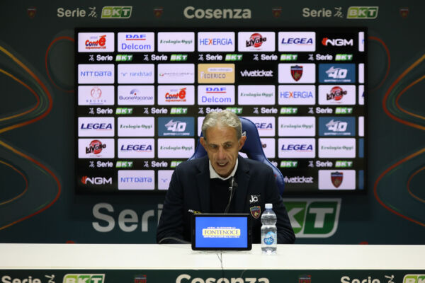Mister Zaffaroni nel post gara commenta Cosenza – Frosinone