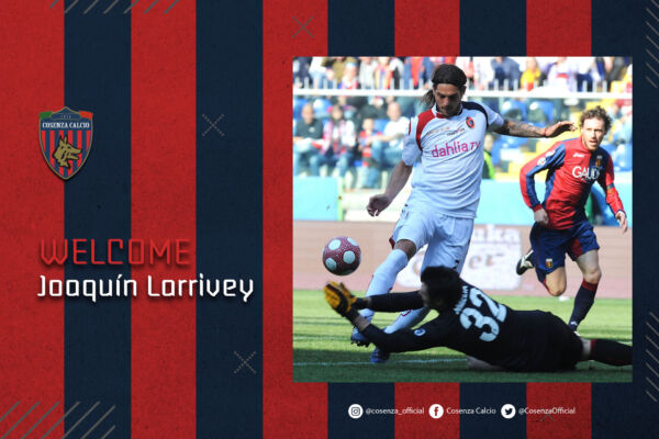 Joaquín Larrivey è il nuovo attaccante del Cosenza