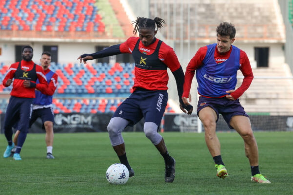 Lupi Live 🐺 Allenamento del 17 marzo 2022. Domani conferenza stampa di Bisoli.