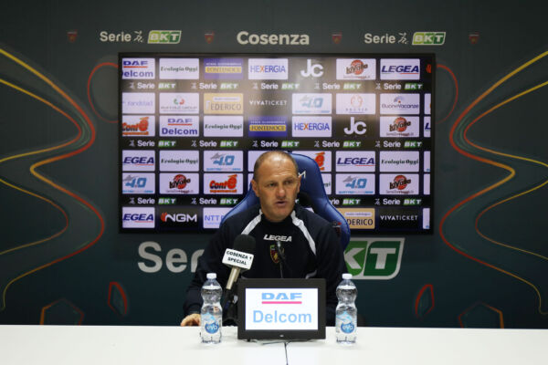 Mister Bisoli in conferenza stampa alla vigilia di Cosenza – Monza