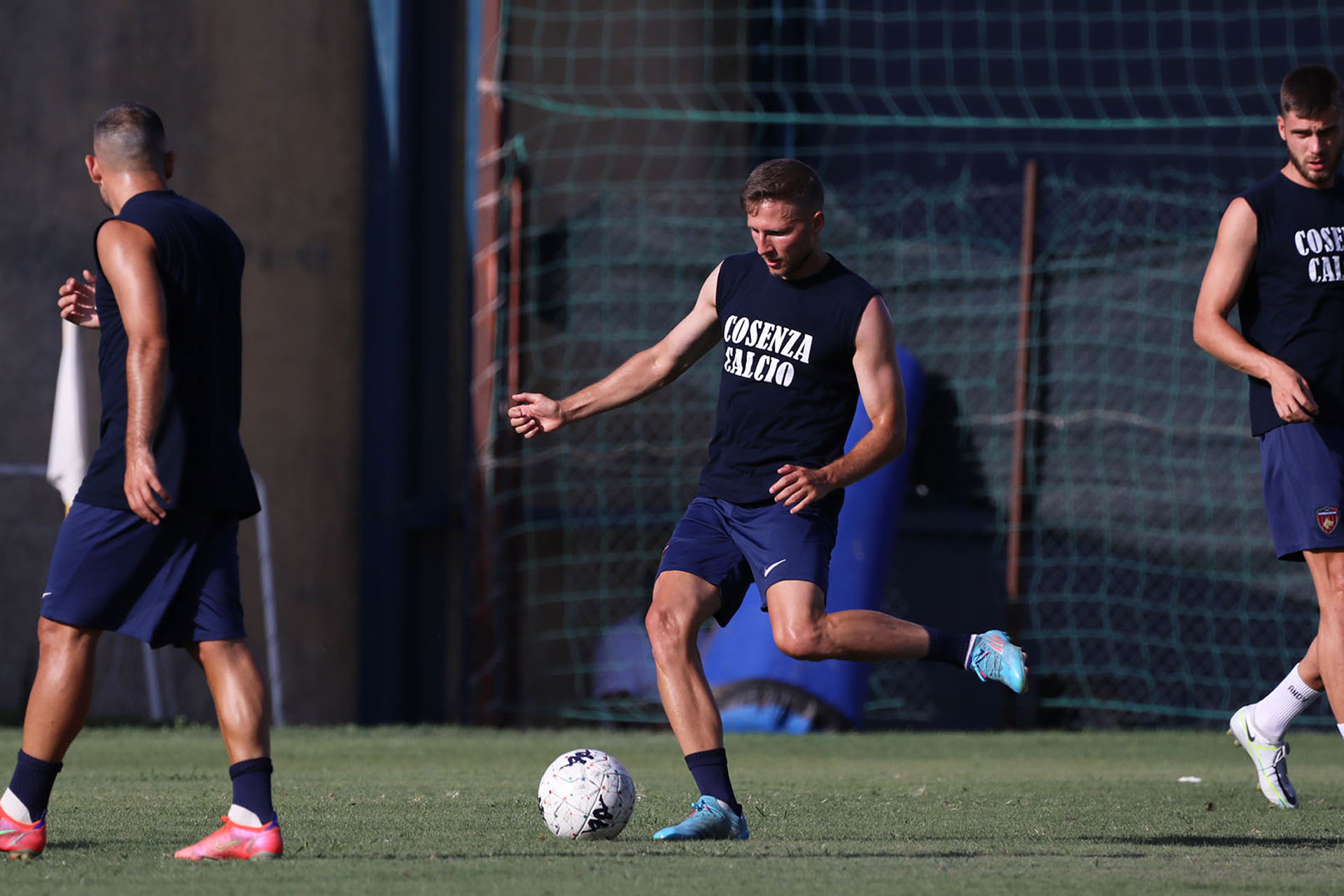 🔴🔵 Mattinata in campo, stasera festa ad Aprigliano