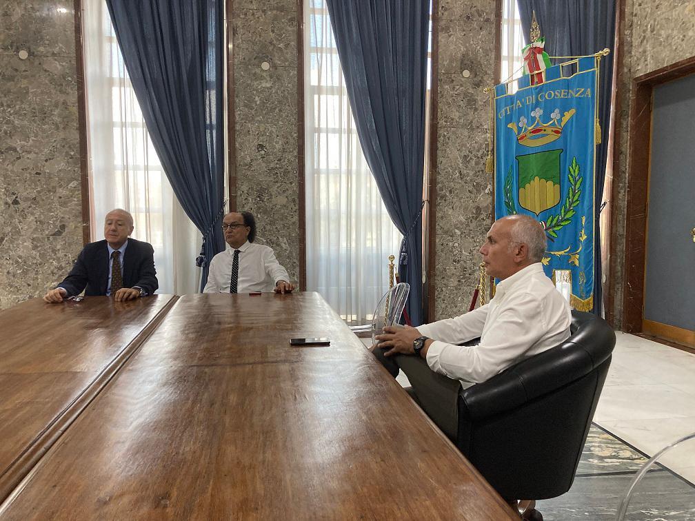 Stadio San Vito Gigi Marulla, incontro tra il Presidente Guarascio e il Sindaco Caruso