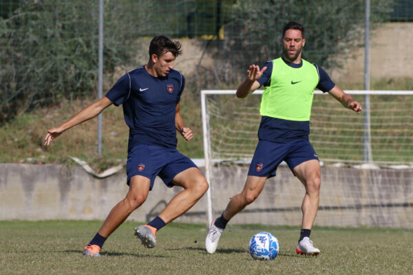 🔴🔵 Allenamento pomeridiano al Real Cosenza