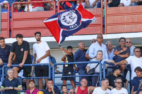 Il tifo di Cosenza – Bari