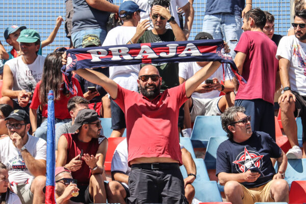 Il tifo di Cosenza – Bari