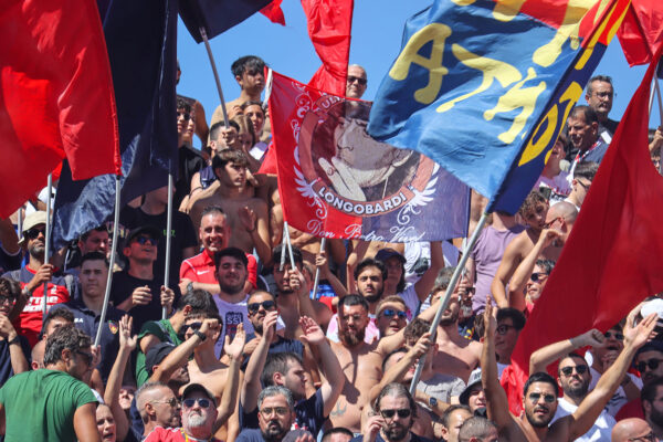 Il tifo di Cosenza – Bari