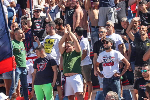 Il tifo di Cosenza – Bari