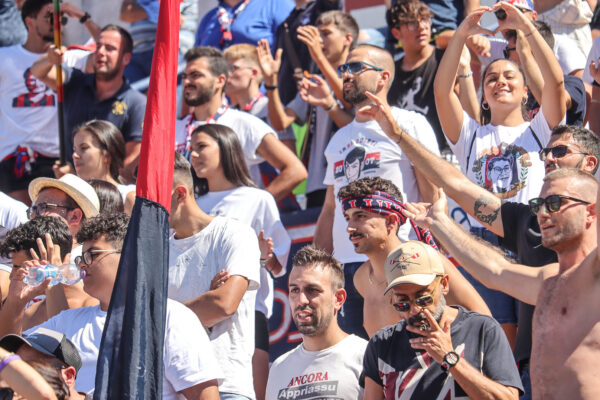 Il tifo di Cosenza – Bari