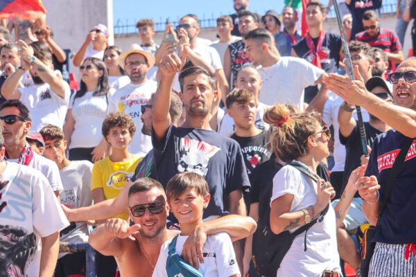 Il tifo di Cosenza – Bari